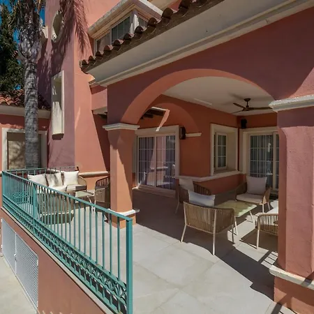 Lorea Playa, Luxury 6 Bedroom With Seaview Marbella