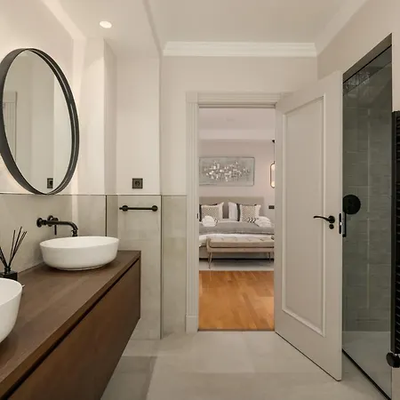 Villa Lorea Playa, Luxury 6 Bedroom With Seaview *