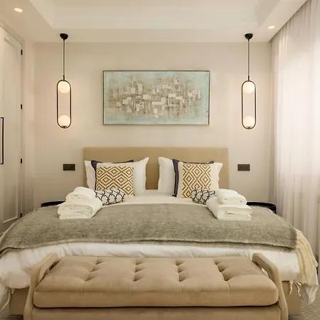 Villa Lorea Playa, Luxury 6 Bedroom With Seaview *