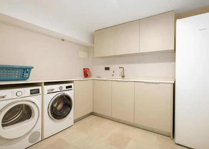 Lorea Playa, Luxury 6 Bedroom With Seaview Marbella