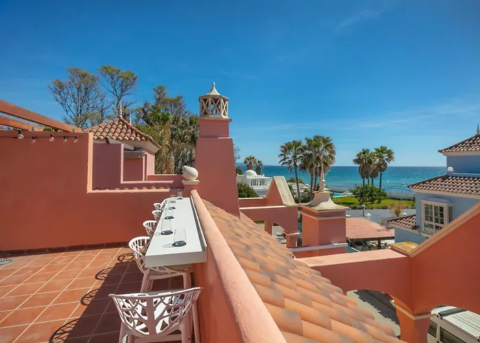 Villa Lorea Playa, Luxury 6 Bedroom With Seaview Marbella