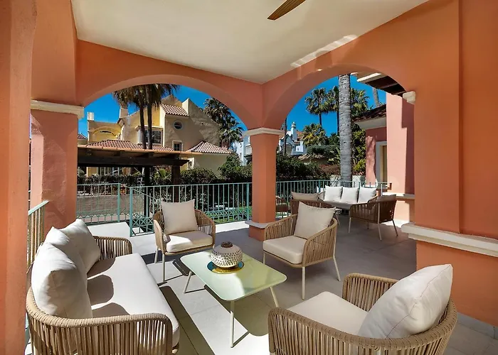 Lorea Playa, Luxury 6 Bedroom With Seaview Willa Marbella